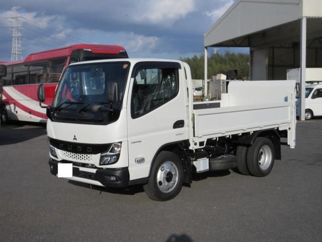 MITSUBISHI CANTER 2025 Image 31