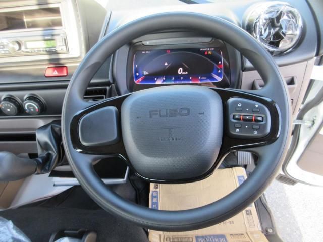 MITSUBISHI CANTER 2025 Image 31