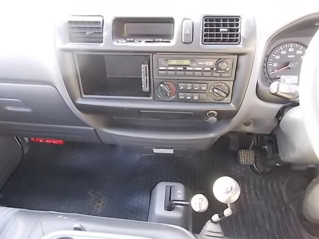 MAZDA BONGO TRUCK 4WD 2020 Image 31