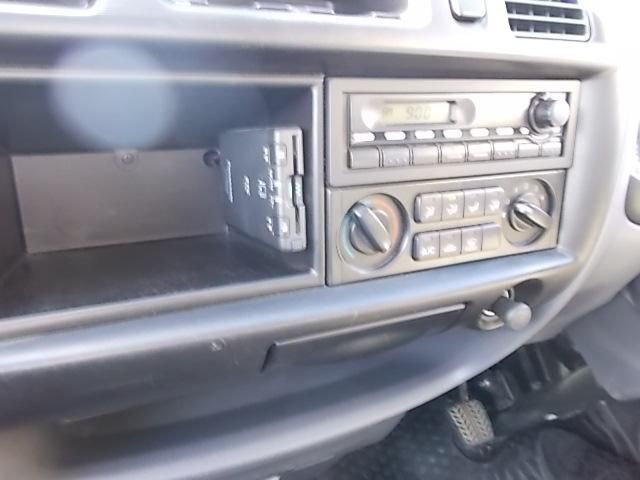 MAZDA BONGO TRUCK 4WD 2020 Image 31