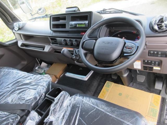 MITSUBISHI CANTER 2025 Image 31