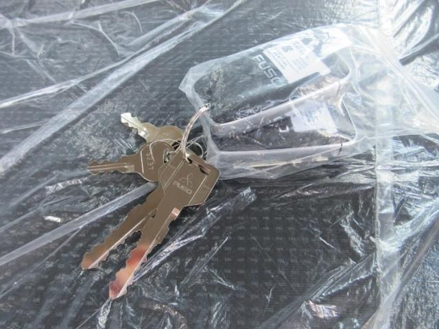 MITSUBISHI CANTER 2025 Image 31