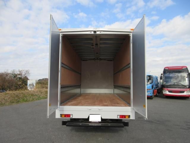 MITSUBISHI CANTER 2025 Image 31