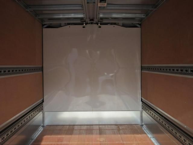 MITSUBISHI CANTER 2025 Image 31