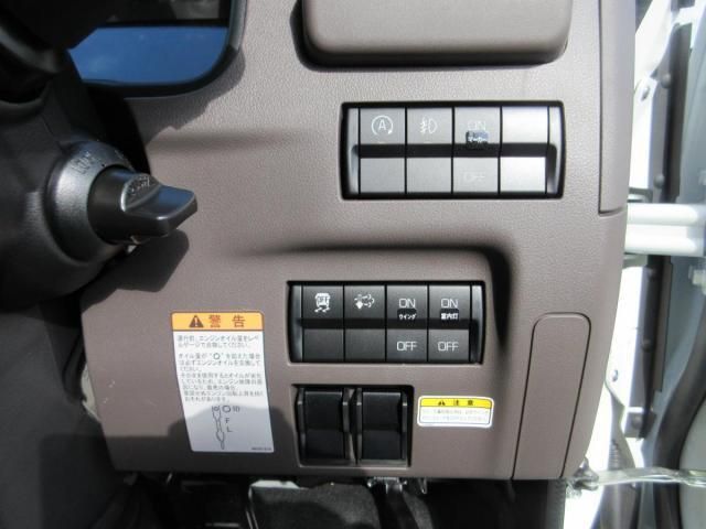 MITSUBISHI CANTER 2025 Image 31