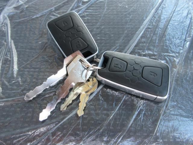 MITSUBISHI CANTER 2025 Image 31