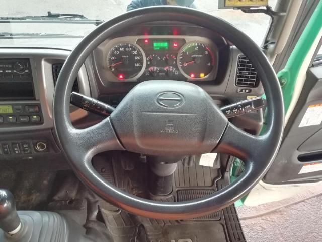 HINO RANGER 2011 Image 31