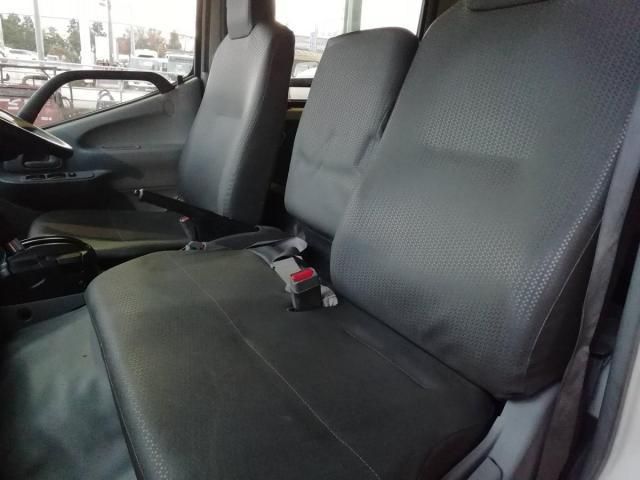 TOYOTA DYNA 2020 Image 31