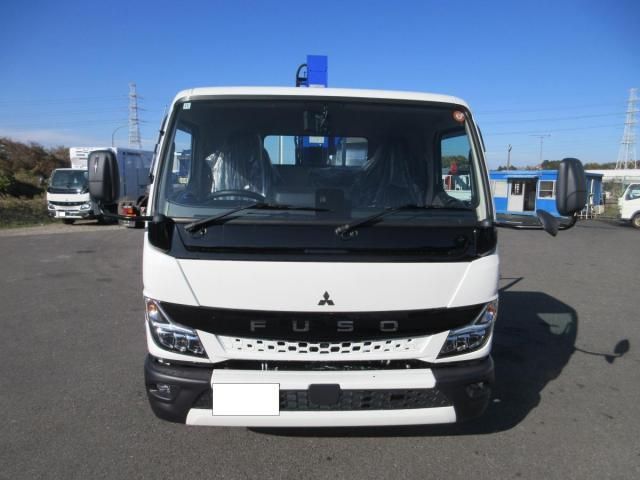 MITSUBISHI CANTER 2025 Image 31