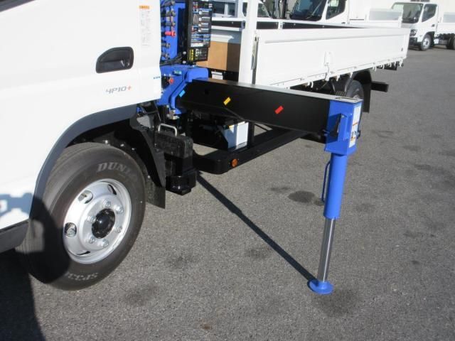 MITSUBISHI CANTER 2025 Image 31