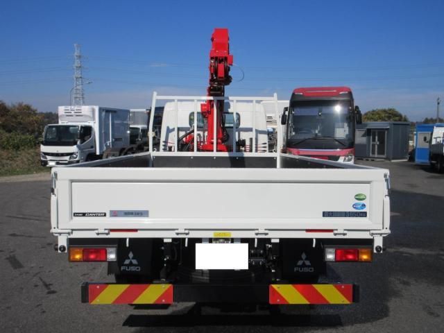 MITSUBISHI CANTER 2025 Image 31
