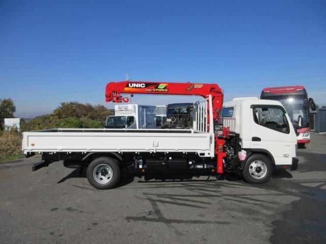 MITSUBISHI CANTER 2025 Image 31