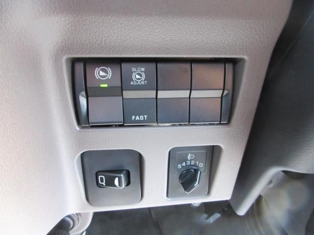 MITSUBISHI CANTER 2025 Image 31