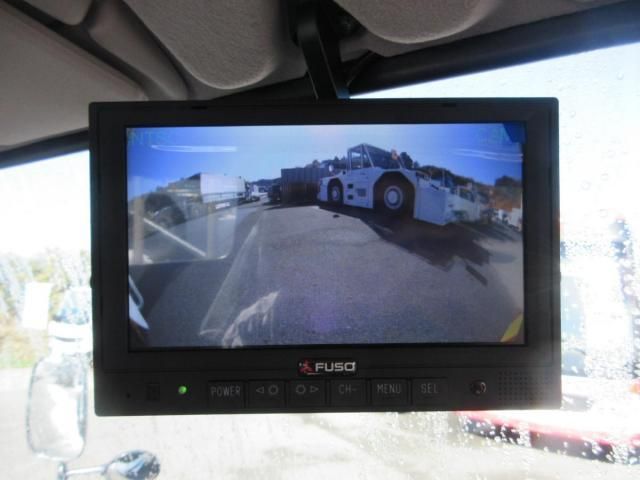 MITSUBISHI CANTER 2025 Image 31