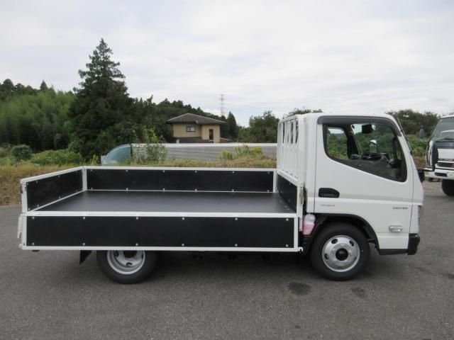MITSUBISHI CANTER 2025 Image 31