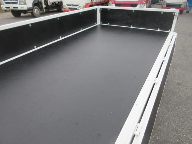 MITSUBISHI CANTER 2025 Image 31