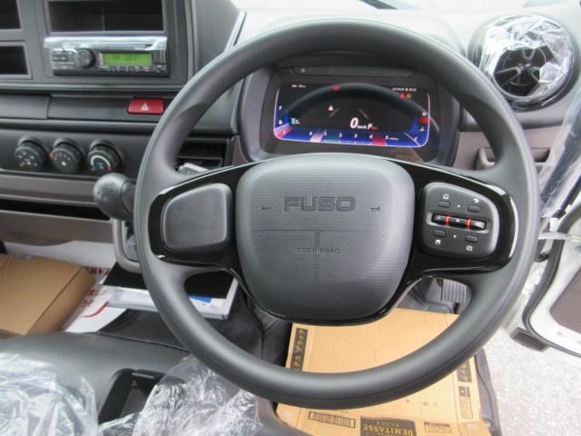 MITSUBISHI CANTER 2025 Image 31