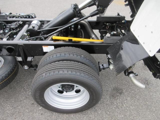 MITSUBISHI CANTER 2025 Image 31