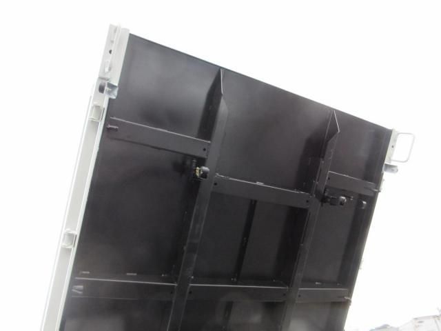 MITSUBISHI CANTER 2025 Image 31