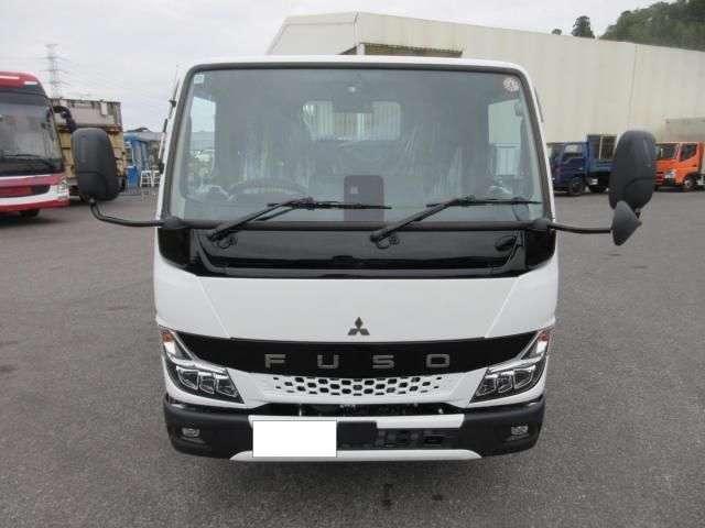 MITSUBISHI CANTER 2025 Image 31