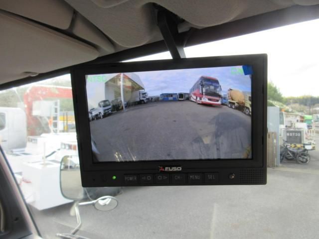 MITSUBISHI CANTER 2025 Image 31