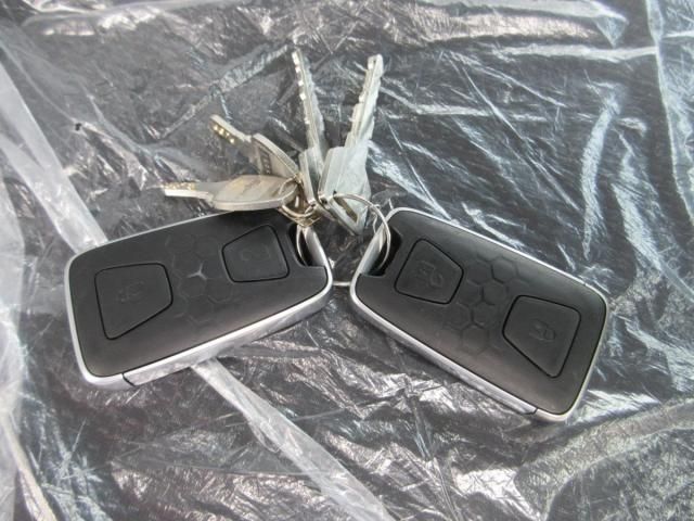 MITSUBISHI CANTER 2025 Image 31