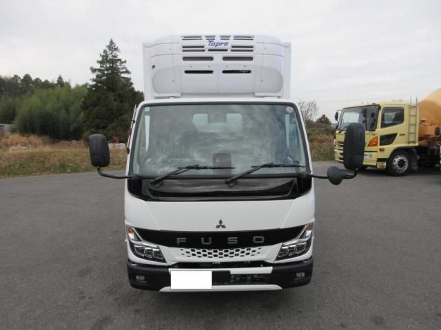 MITSUBISHI CANTER 2025 Image 31