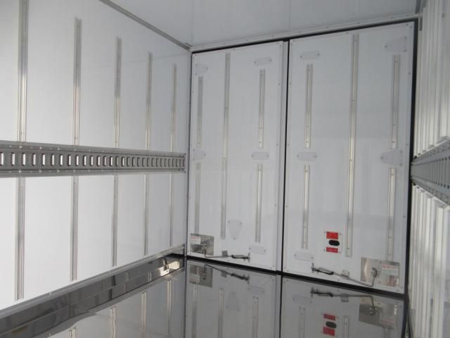 MITSUBISHI CANTER 2025 Image 31