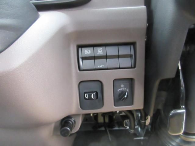 MITSUBISHI CANTER 2025 Image 31