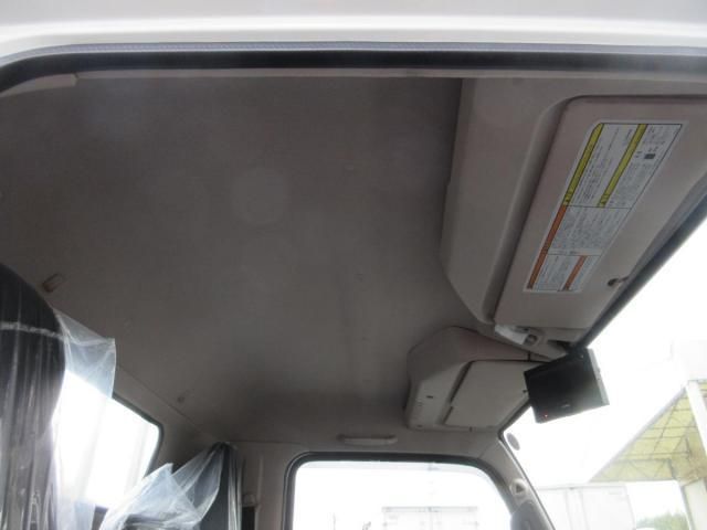 MITSUBISHI CANTER 2025 Image 31