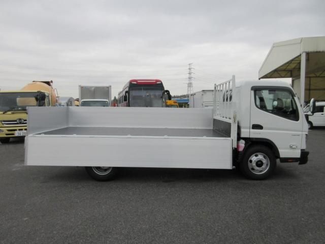 MITSUBISHI CANTER 2025 Image 31