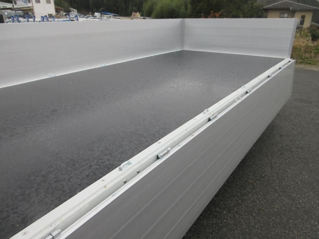 MITSUBISHI CANTER 2025 Image 31