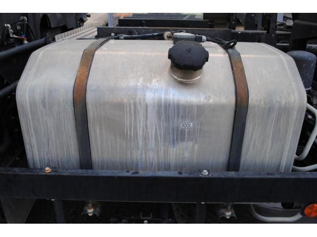 MITSUBISHI FUSOU SUPER GREAT 2023 Image 31