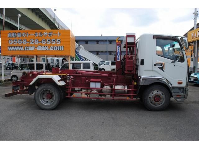 MITSUBISHI FUSOU FIGHTER 2016 Image 31