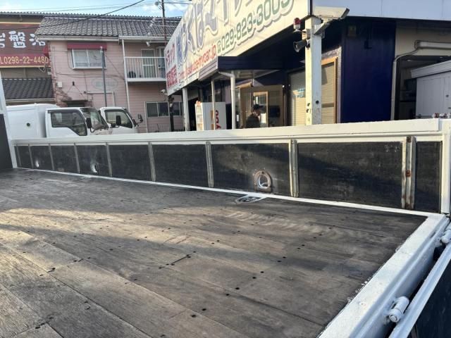 ISUZU FORWARD 2014 Image 31