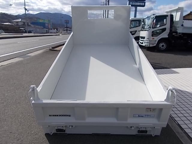 ISUZU ELF 2018 Image 31