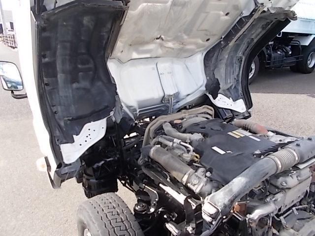 ISUZU ELF 2018 Image 31