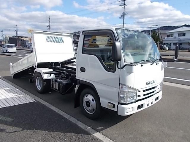 ISUZU ELF 2018 Image 31