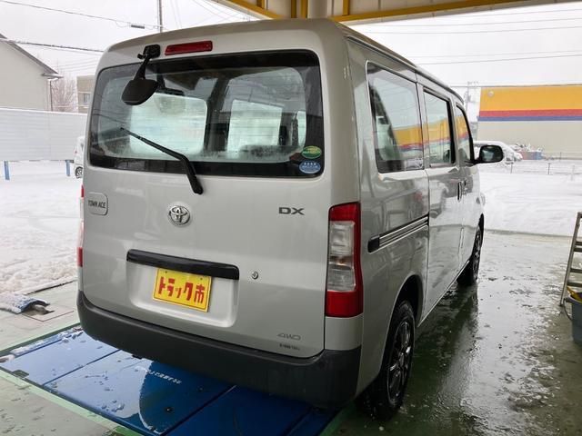 TOYOTA TOWNACE VAN 4WD 2021 Image 31