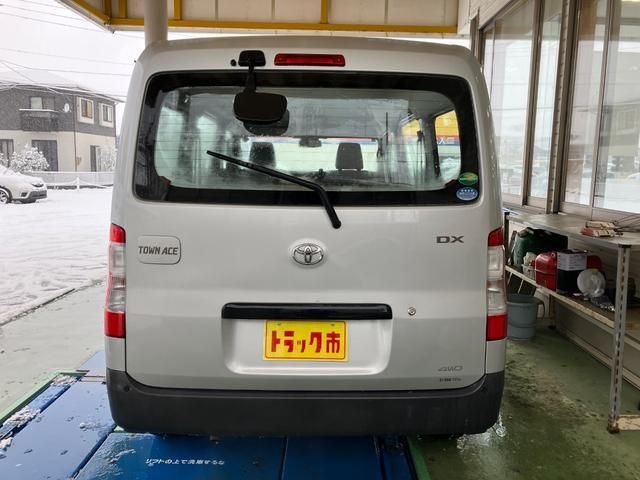 TOYOTA TOWNACE VAN 4WD 2021 Image 31