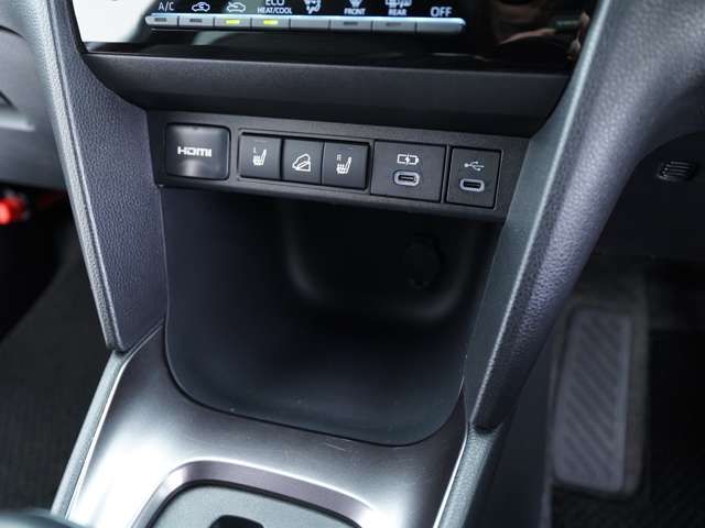 TOYOTA YARIS CROSS 2025 Image 31