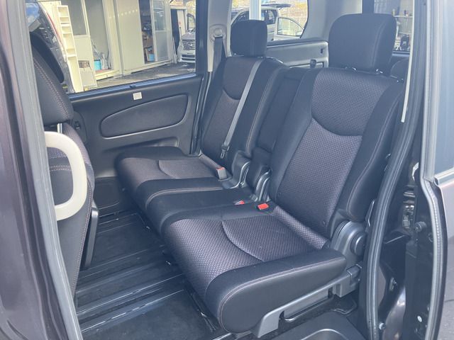 NISSAN SERENA  S-HYBRID 2013 Image 31