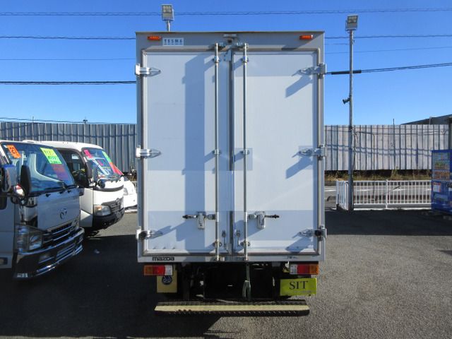 MAZDA BONGO TRUCK 1.15T 2W 2018 Image 31