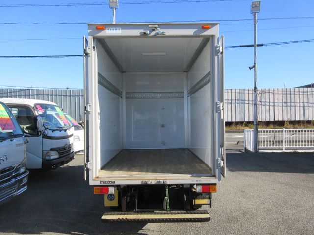 MAZDA BONGO TRUCK 1.15T 2W 2018 Image 31