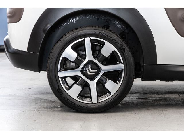 CITROEN C4 CACTUS 2016 Image 31