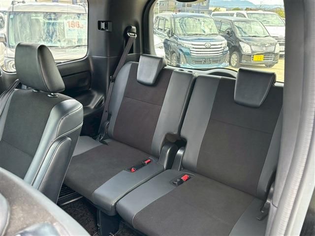 TOYOTA NOAH 2019 Image 31