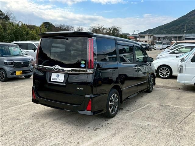 TOYOTA NOAH 2019 Image 31
