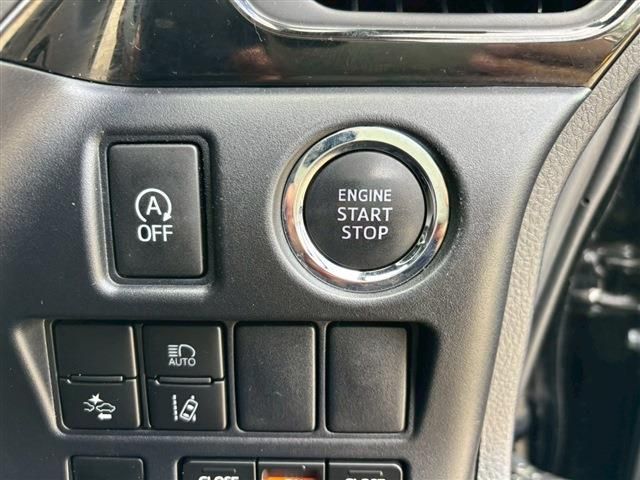 TOYOTA NOAH 2019 Image 31