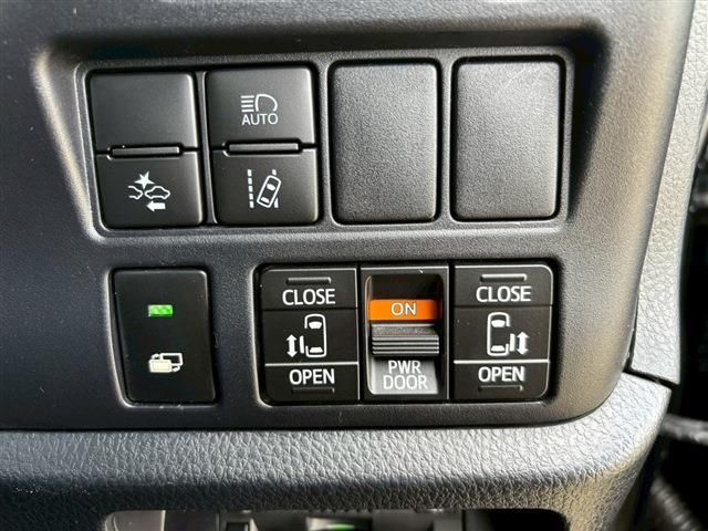 TOYOTA NOAH 2019 Image 31