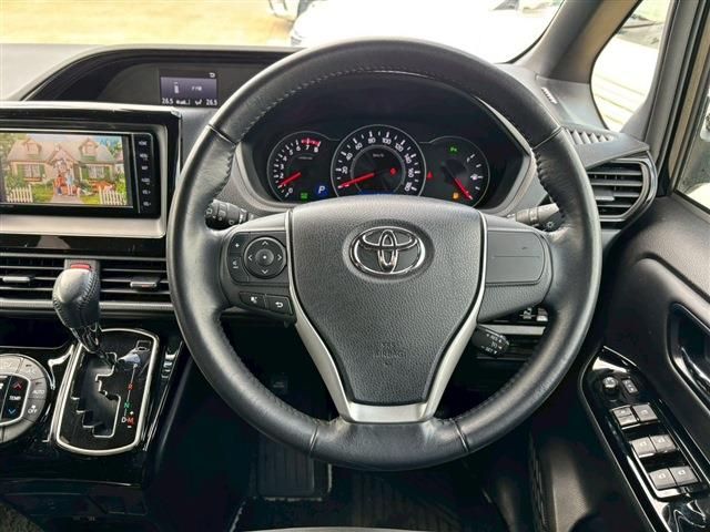 TOYOTA NOAH 2019 Image 31